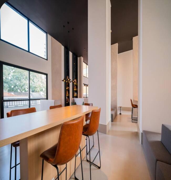 Confortavel Em Pinheiros - Nr *